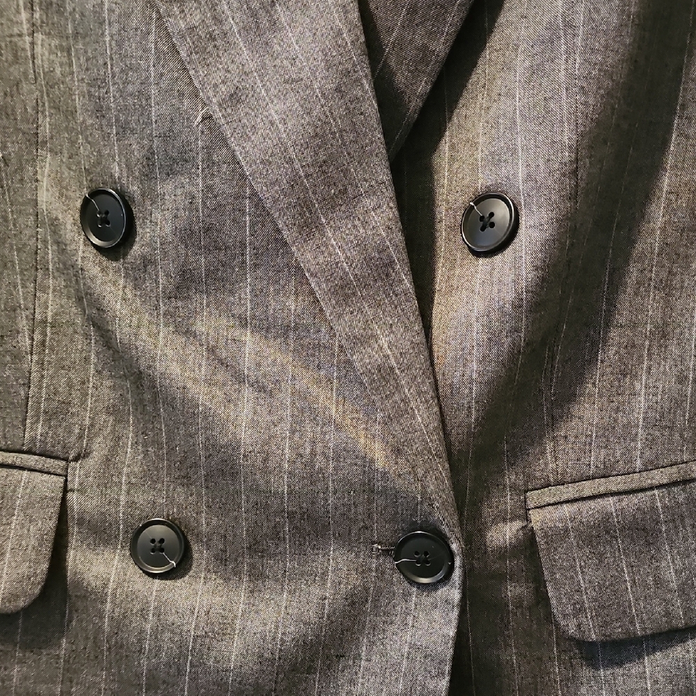 Gray Pinstripe Women's Blazer - Picture 3 of 5